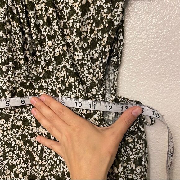 A New Day Short Sleeve green micro floral side Cut Out Dress hi low maxi L - Picture 11 of 12